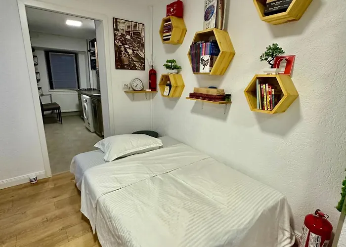 Ralav * 布加勒斯特