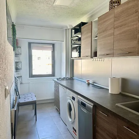 Ralav Appartement Boekarest